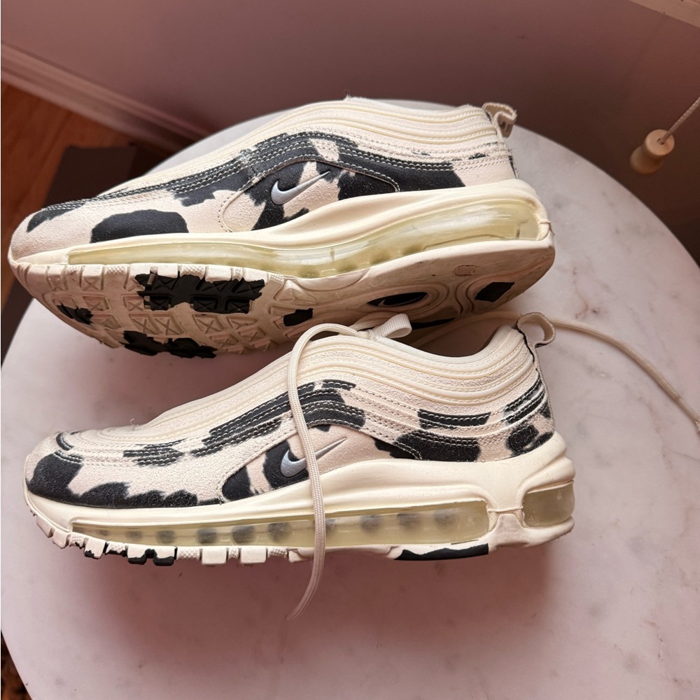 NIKE women’s Air Max 97 cow print sneakers size 7 - Picture 11 of 16